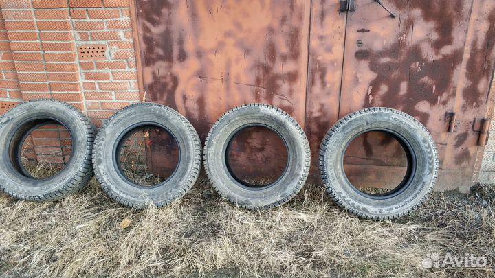 Nokian Tyres Hakkapeliitta 5 SUV 275/60 R18 117T