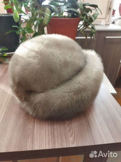 Шапка норковая женская