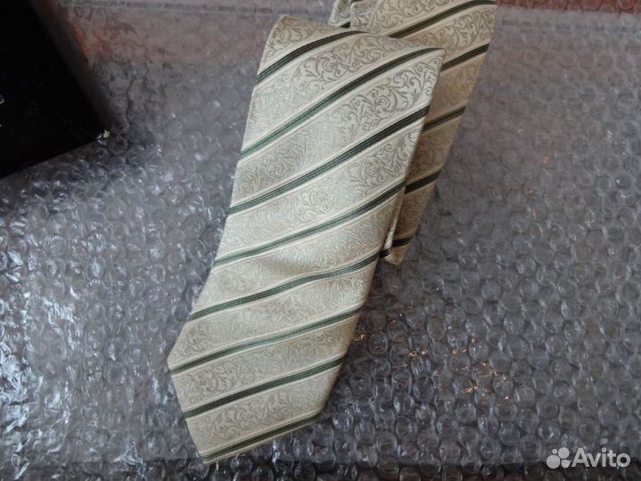 Галстук Henderson