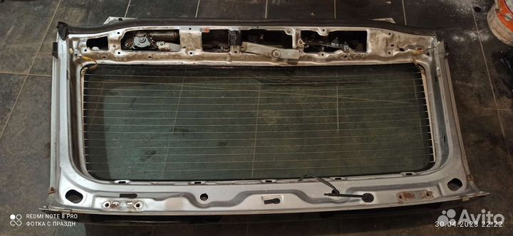 Дверь багажника верхняя Тойота Ленд Крузер 100