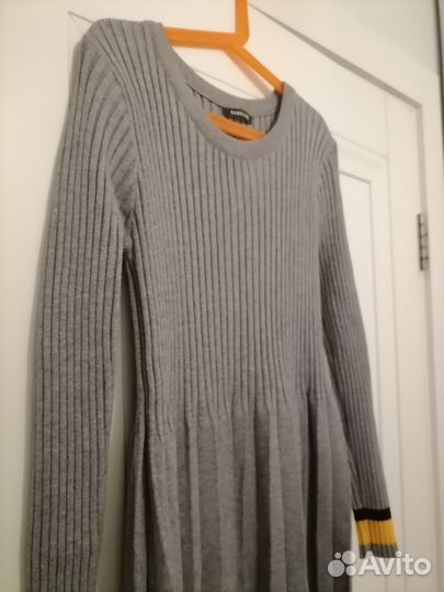 Платье 42 размер