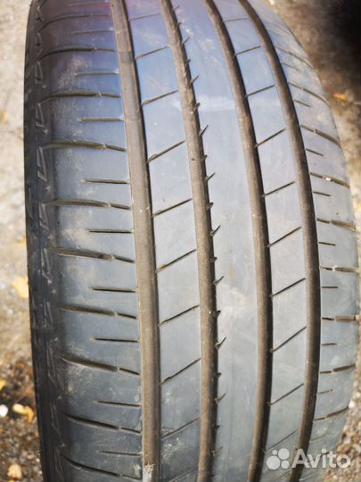 Bridgestone Turanza T005A 225/45 R19