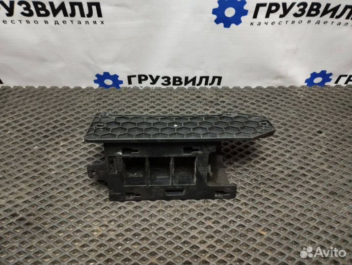 Крышка Volvo FH4 82241764