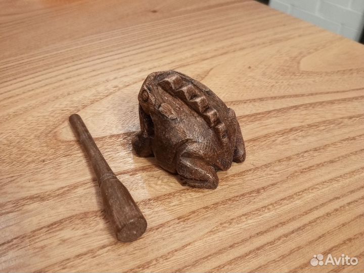 Сувенир- жаба, исполняющая желания