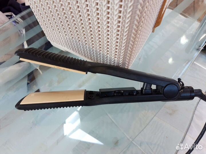 Выпрямитель для волос vitek