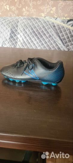 Бутсы с шипами 