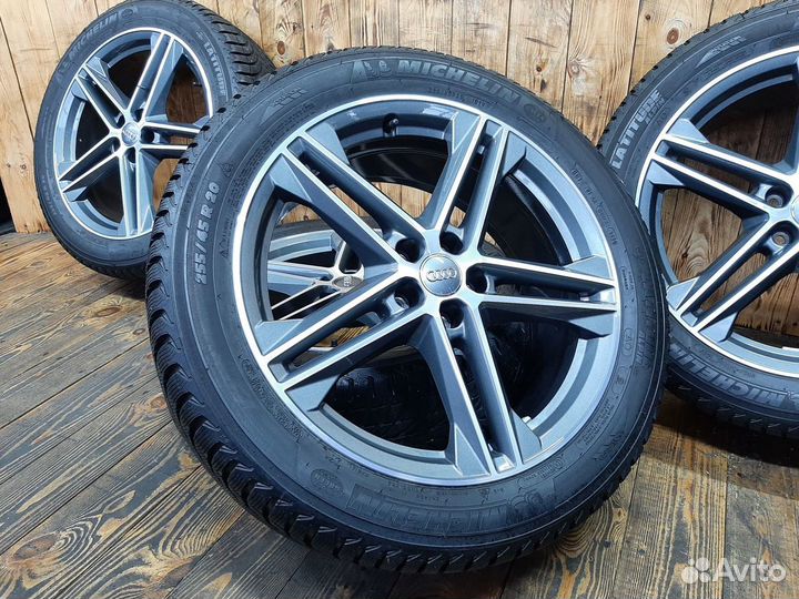 Комплект оригинальных колес r20 для Audi Q5