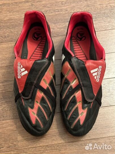 Футбольные бутсы adidas predator powerswerve fg
