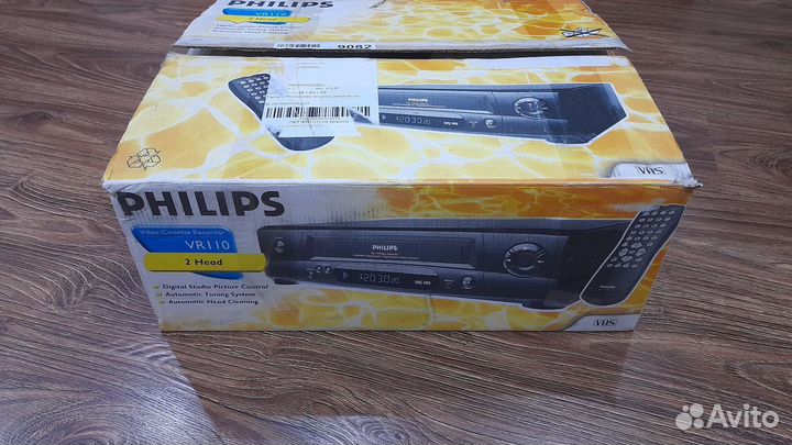 Видеомагнитофон Philips