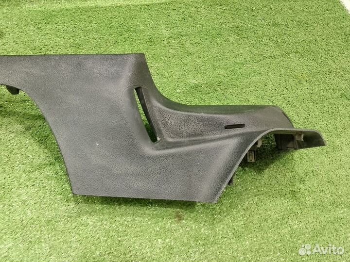 Обшивка стойки задняя правая Ford Mondeo IV