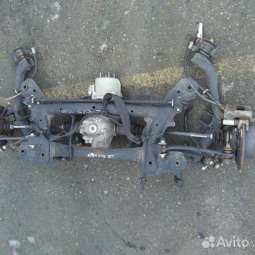 Подрамник toyota wish ZGE25 2ZR-FAE