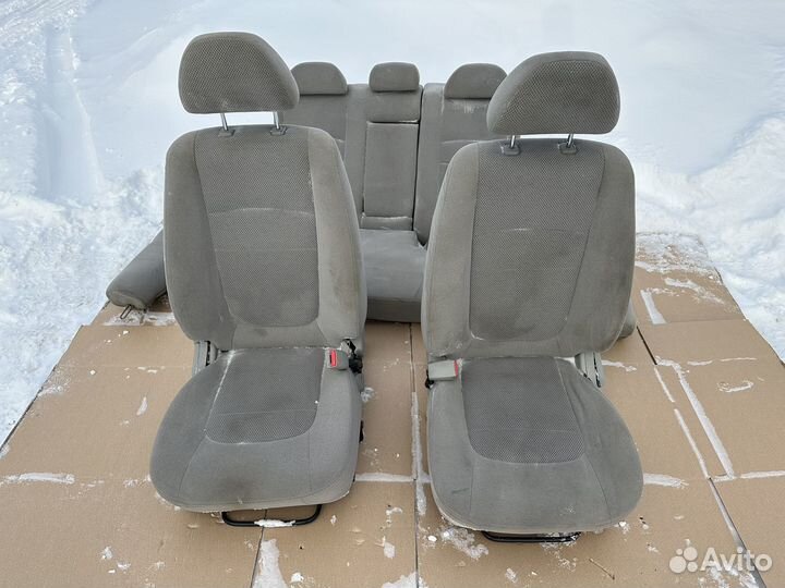 Сидения Kia Cerato 1 (LD)