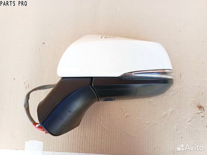 Toyota RAV4 XA50 левое зеркало