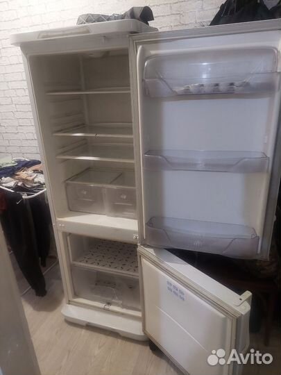 Холодильник бирюса