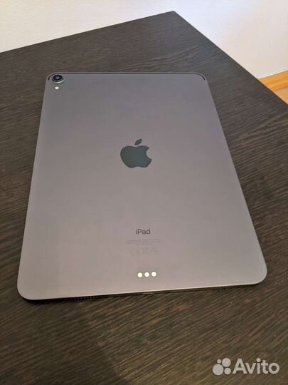 iPad pro 11 2018 64gb
