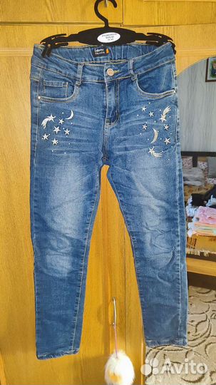Джинсы для девочки