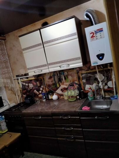 2-к. квартира, 42 м², 3/4 эт.