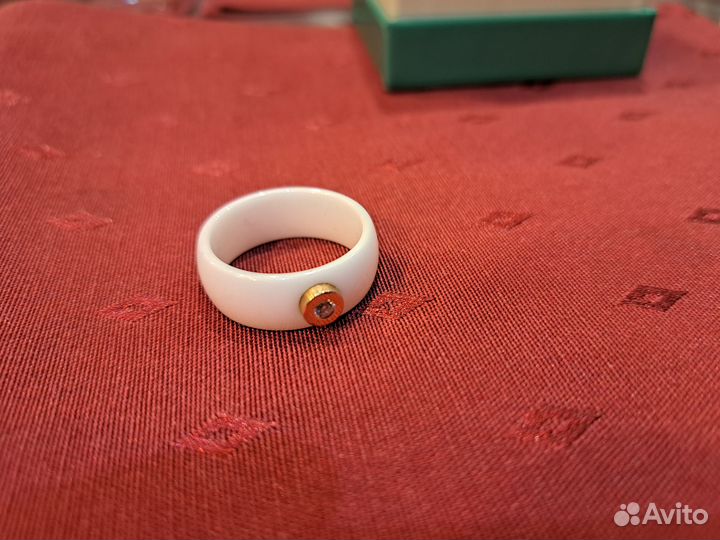 Кольцо Адамас, пережитки прошлого