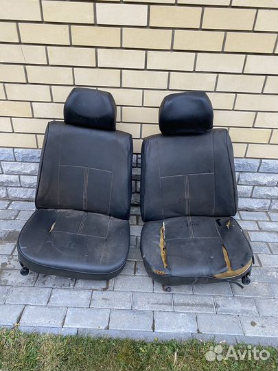 Передние сиденья ваз 2105 СССР