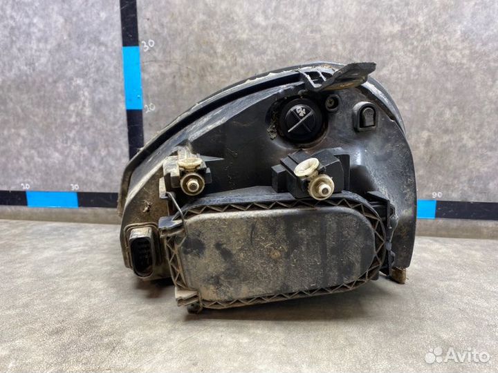 Фара передняя правая Лада Приора хэтч 1.6 (21126)