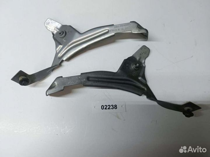 Кронштейн крепления крыла BMW 5 E60/E61 5164716145