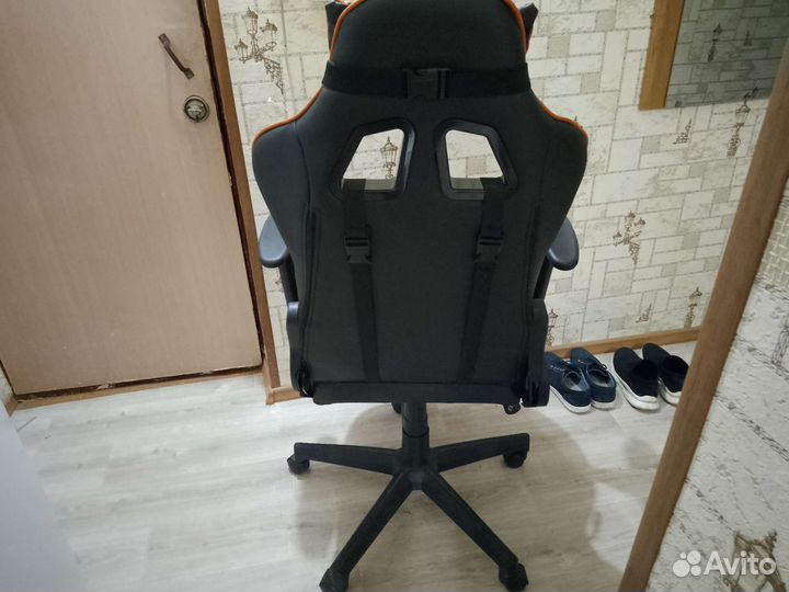 Игровое кресло