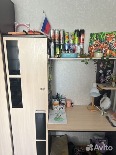 Компьютерный стол