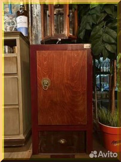 Тумба стилизованная