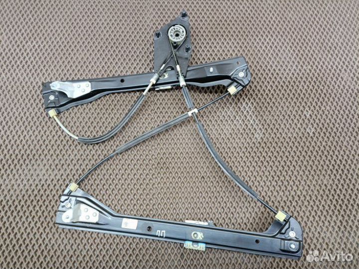 Стеклоподъемный механизм передний правый