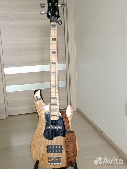 Бас гитара stagg SVY J-funk NAT