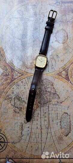 Часы seiko quartz