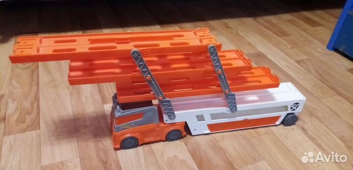Hot wheels автовоз