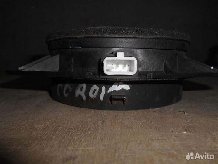 Динамик от Toyota Corolla Verso 2004