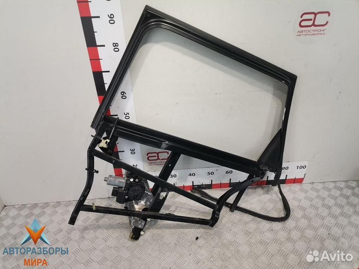 Стеклоподъемник электрический задний правый Audi