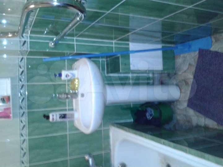 2-к. квартира, 40 м², 1/2 эт.