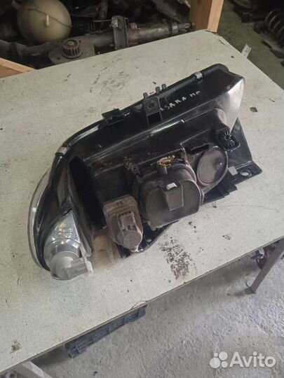 Правая фара Citroen xsara I ситроен ксара 1