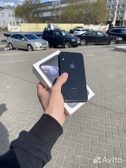 iPhone Xr, 64 ГБ