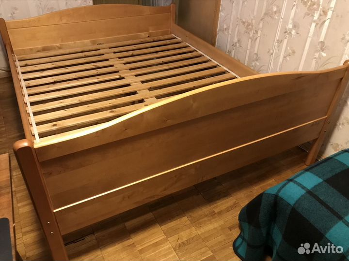 Кровать двуспальная;массив березы;пр-во Финляндия