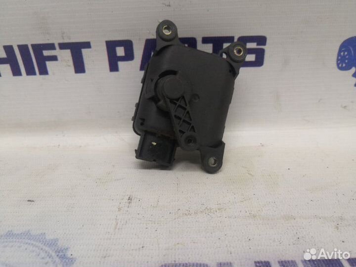 Моторчик заслонки печки Audi A6 Allroad C5 APB