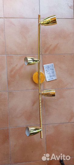 Люстру, встраиваемые светильники новые