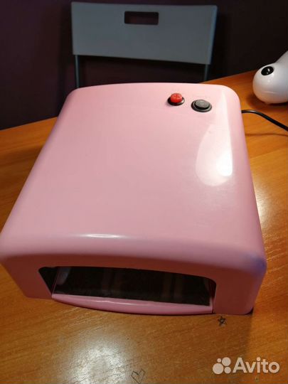 Лампа для ногтей