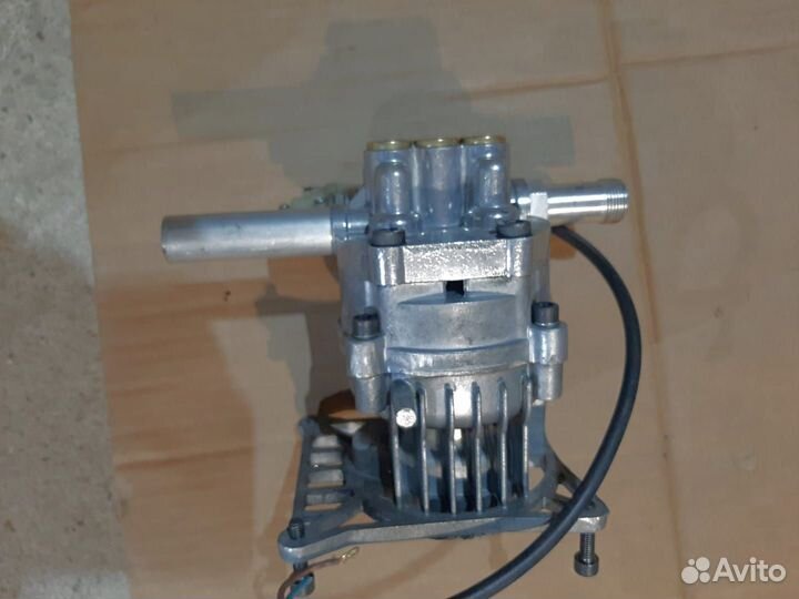 Помпа huter M165- PW