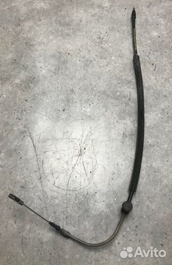 Трос ручника задний Mercedes-Benz C180 W204