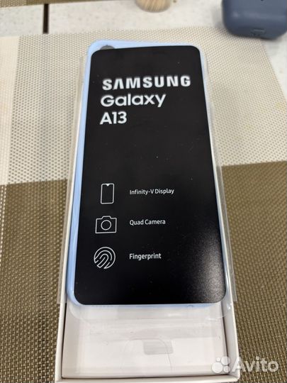 Samsung Galaxy A13, 4/64 ГБ