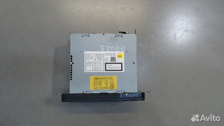 Магнитола Volkswagen Tiguan, 2012