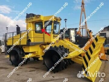 Стекло для мусорного уплотнителя Bomag DC 722 RB