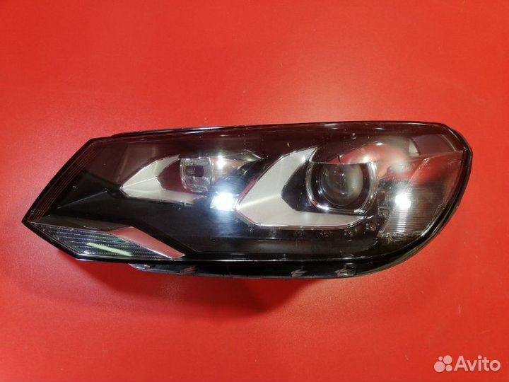 Фара левая Volkswagen Touareg
