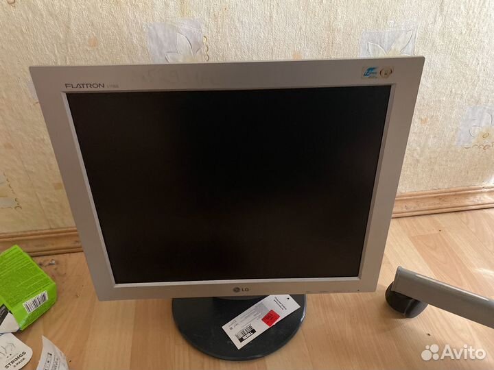 Офисный компьютер