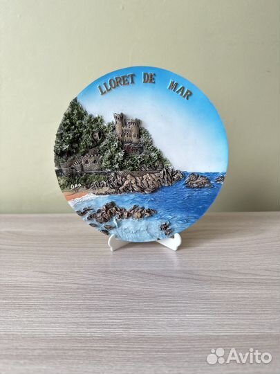 Декоративная настенная тарелка