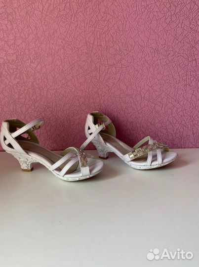 Детская обувь для девочек